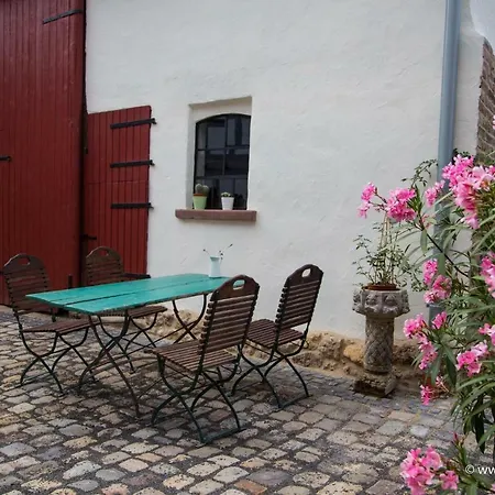 Historic Farmhouse In Apartmán *