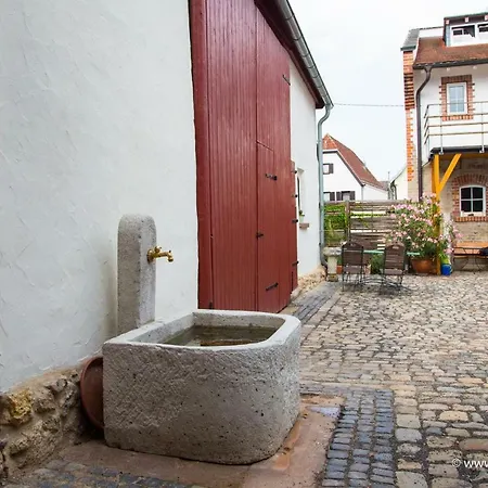 Apartmán Historic Farmhouse In *